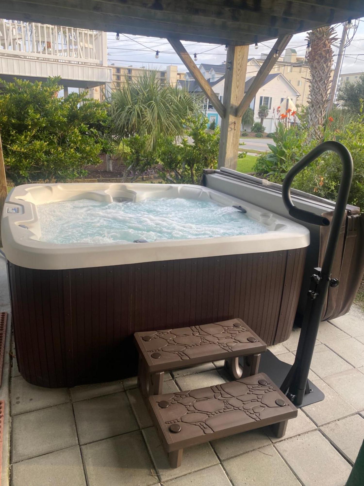 Beach Breeze 3, Pet Friendly, Walking Distance To Atlantic Ocean Free Parking Myrtle Beach Exterior photo