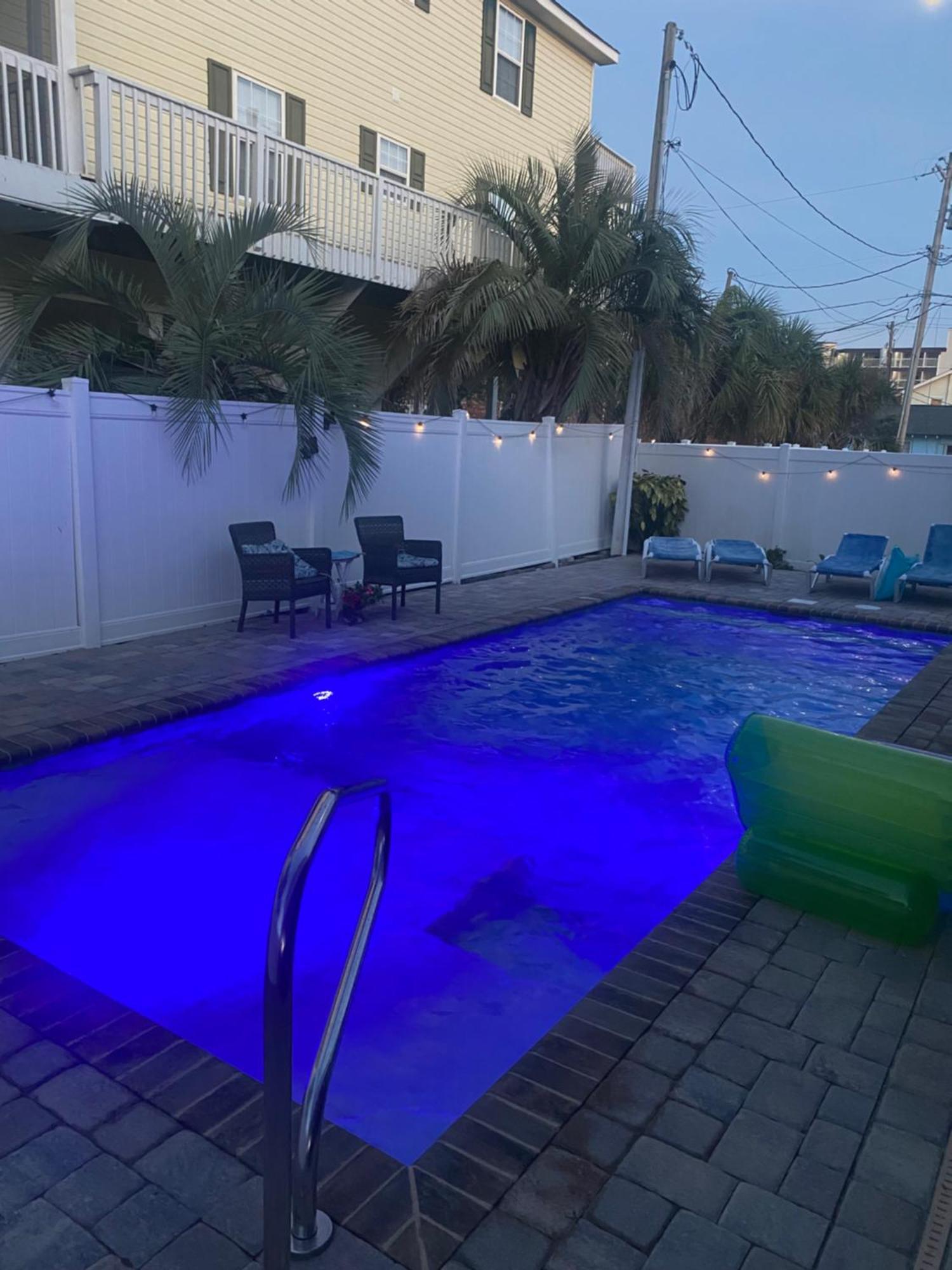 Beach Breeze 3, Pet Friendly, Walking Distance To Atlantic Ocean Free Parking Myrtle Beach Exterior photo